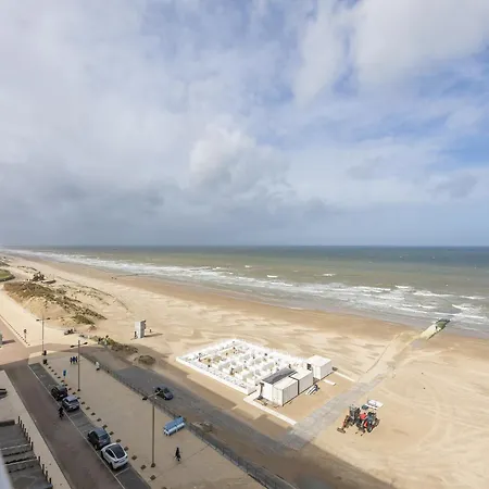 Cozy 1-bedroom With Sea View شقة ميدل كيرك